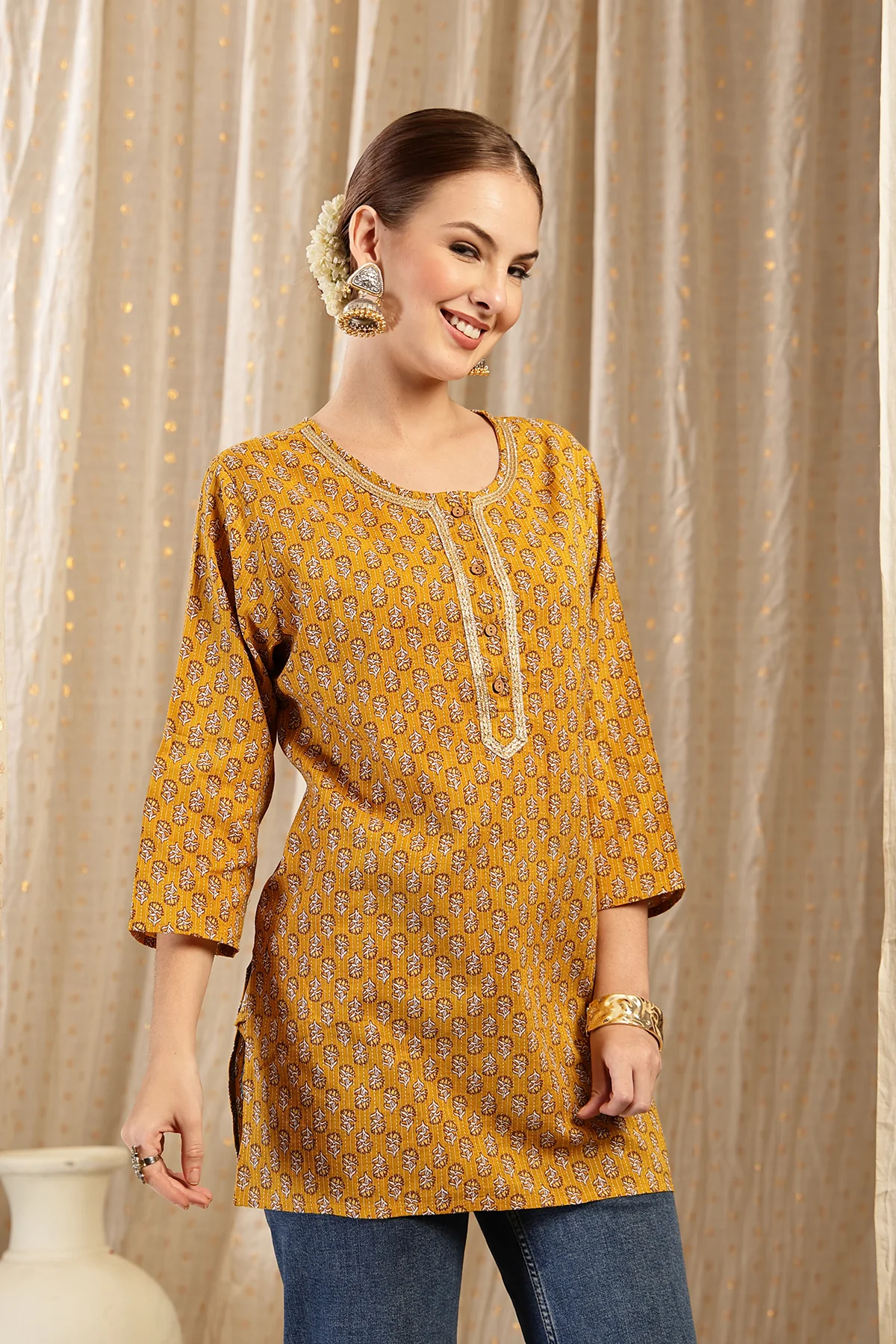 Zipless Feeding Cotton Top with Embroidered Neck - Ocher Booty - Image 11