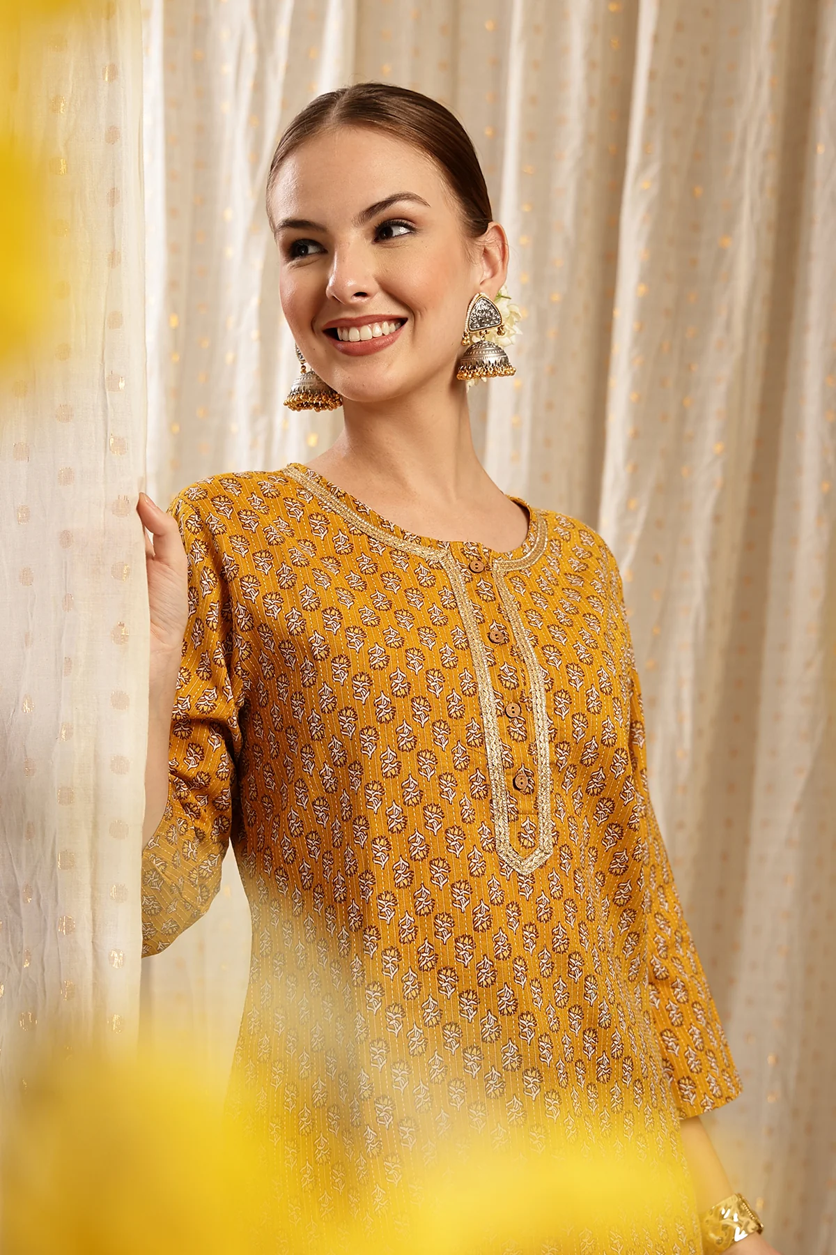 Zipless Feeding Cotton Top with Embroidered Neck - Ocher Booty - Image 8
