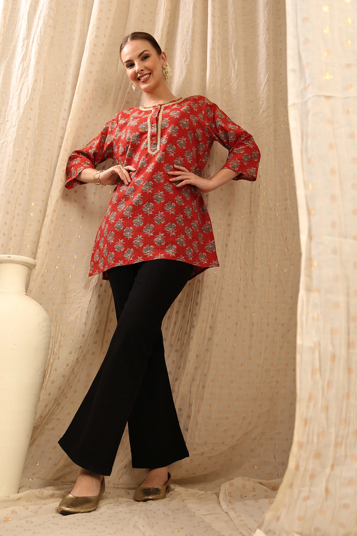 Zipless Feeding Cotton Top with Embroidered Neck - Red - Image 10