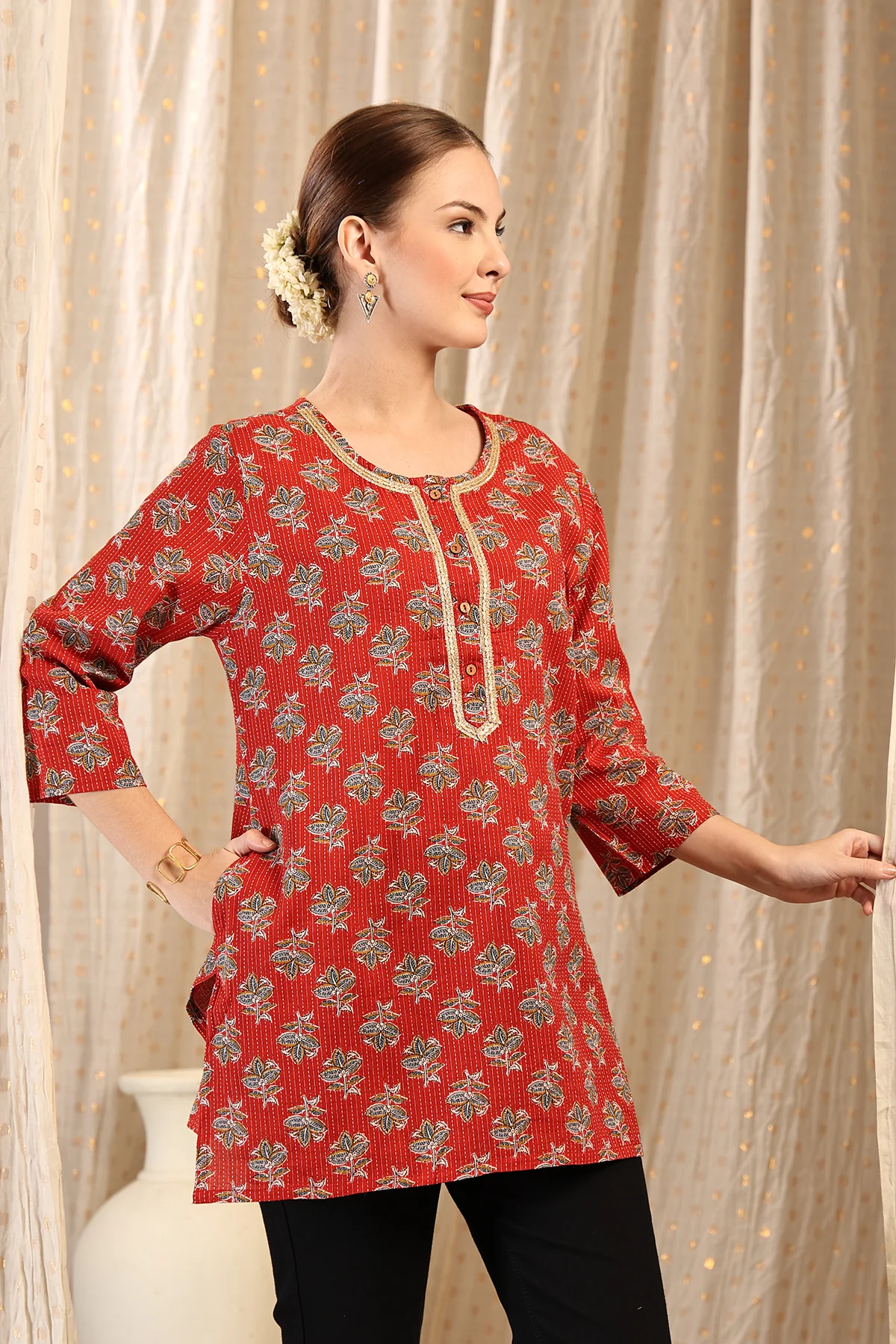 Zipless Feeding Cotton Top with Embroidered Neck - Red - Image 12