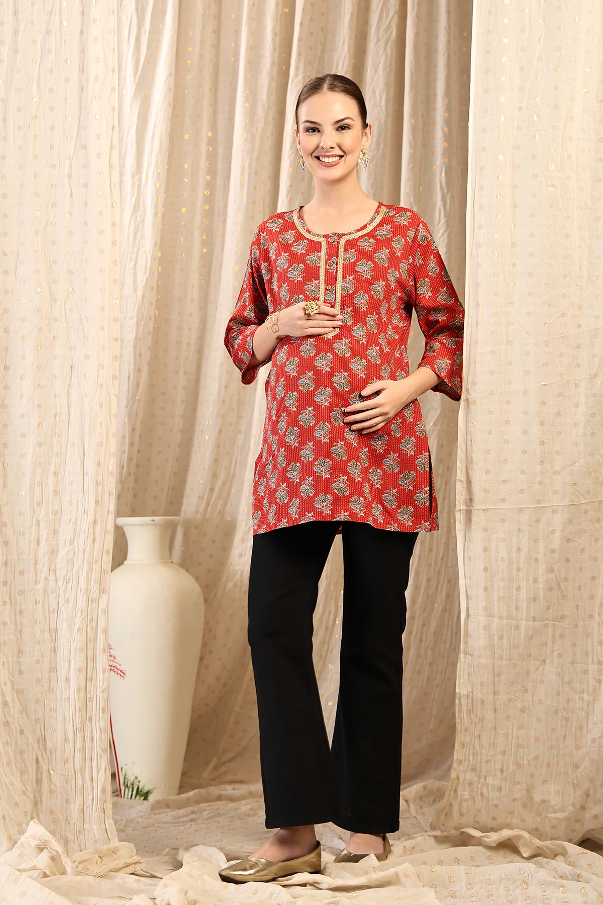 Zipless Feeding Cotton Top with Embroidered Neck - Red - Image 5