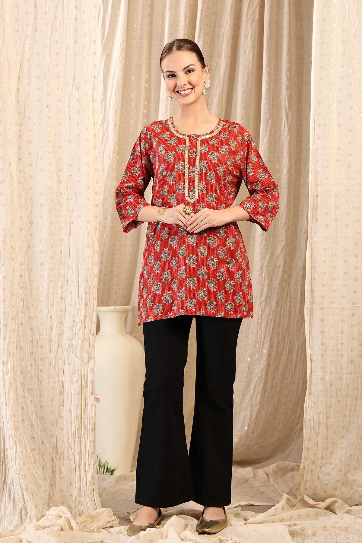 Zipless Feeding Cotton Top with Embroidered Neck - Red - Image 6