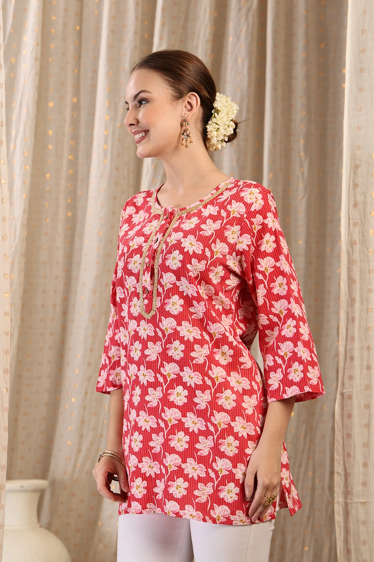 Zipless Feeding Cotton Top with Embroidered Neck - Red Floral - Image 10