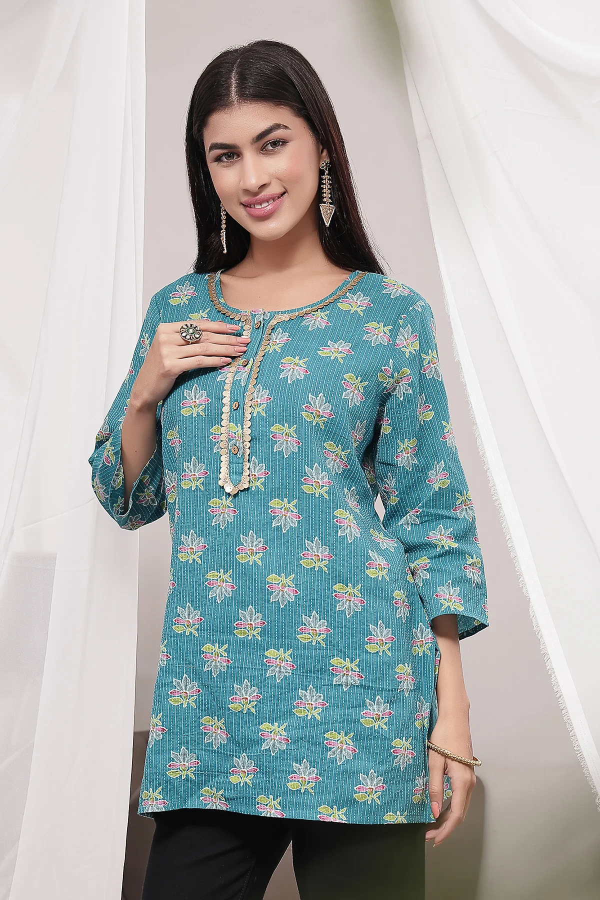 Zipless Feeding Cotton Top with Embroidered Neck - Teal Booty - Image 7