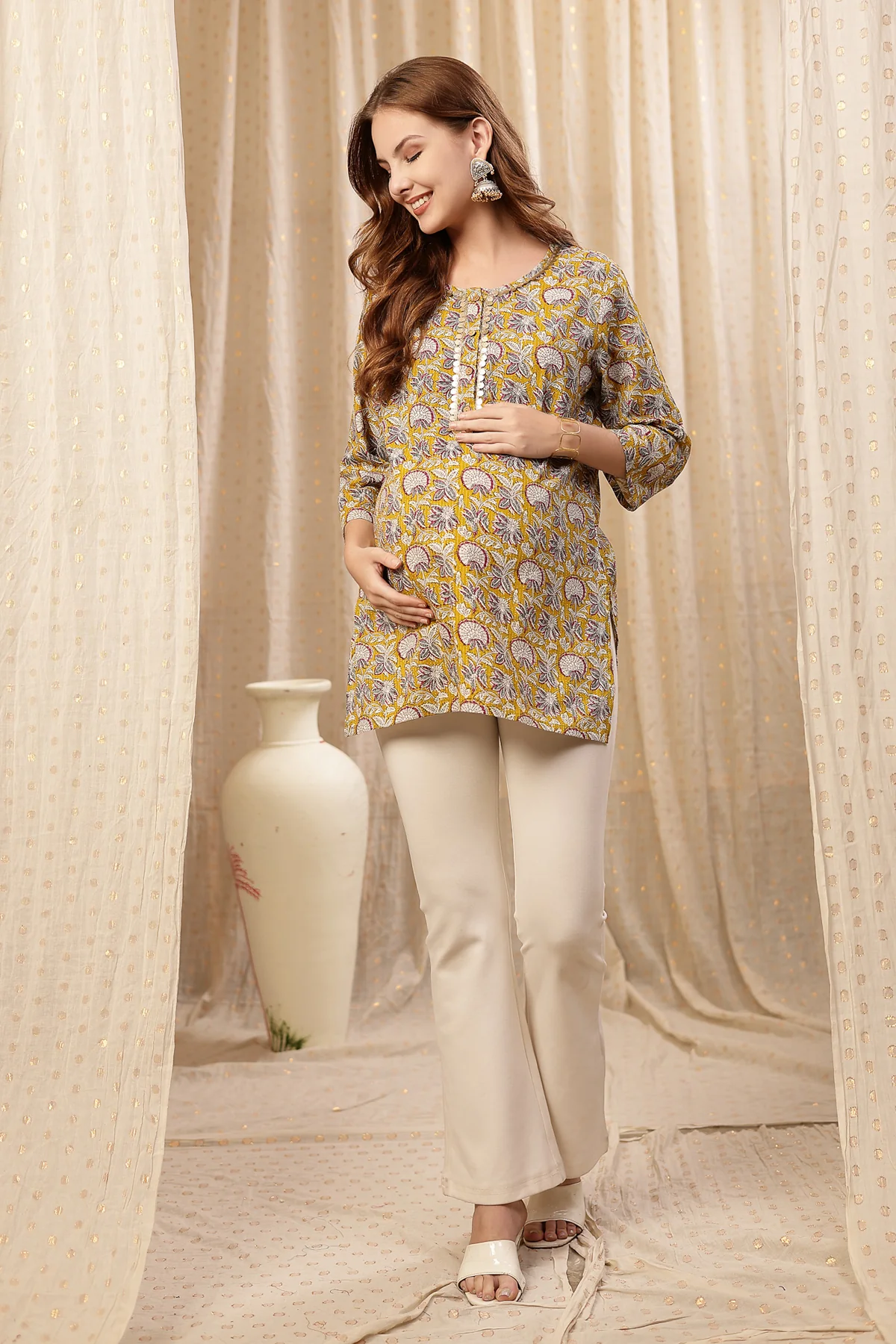 Zipless Feeding Cotton Top with Embroidered Neck - Yellow - Image 4