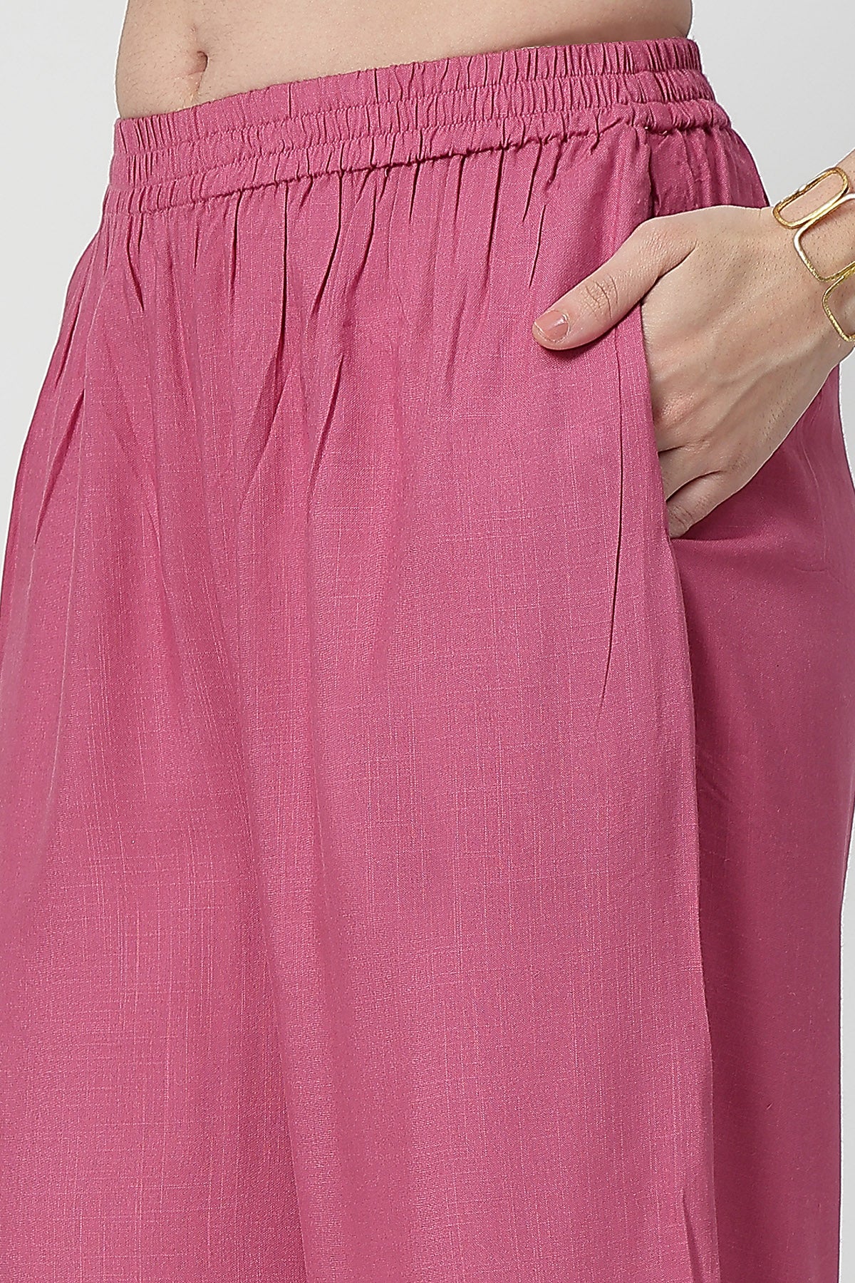 Zipless Feeding Rayon Maternity Kurta-Pant Set - Light Magenta - Image 5
