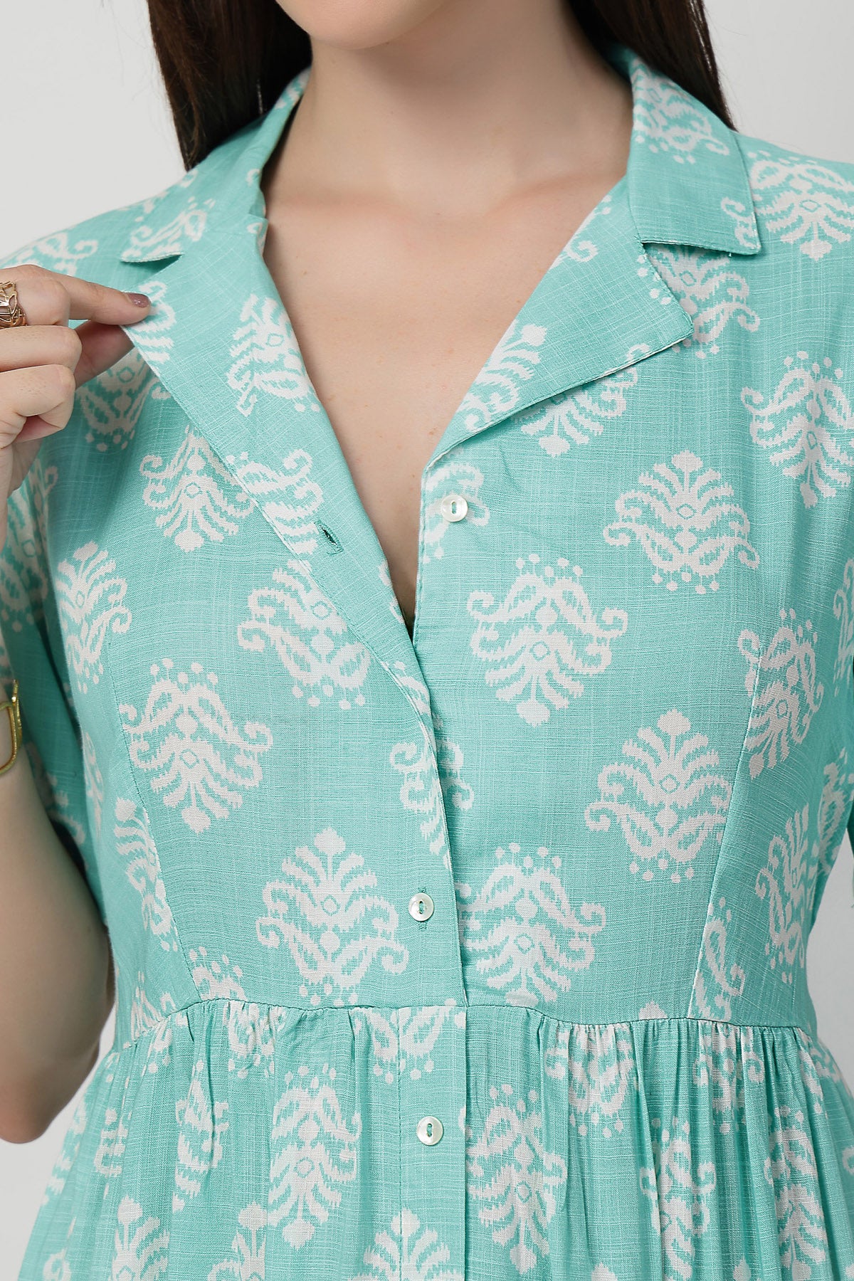 Zipless Feeding Shirt Dress with White Leafy Print - Mint Green - Image 2